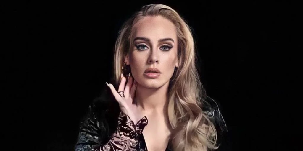 Adele mostra trecho da sua nova música e confirma data de lançamento
