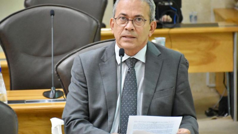 Hermano Morais destaca importância de reconstrução da RN que dá acesso a Guamaré