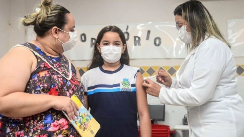 Campanha “Mossoró Vacina nas Escolas” iniciou nesta segunda-feira (01)