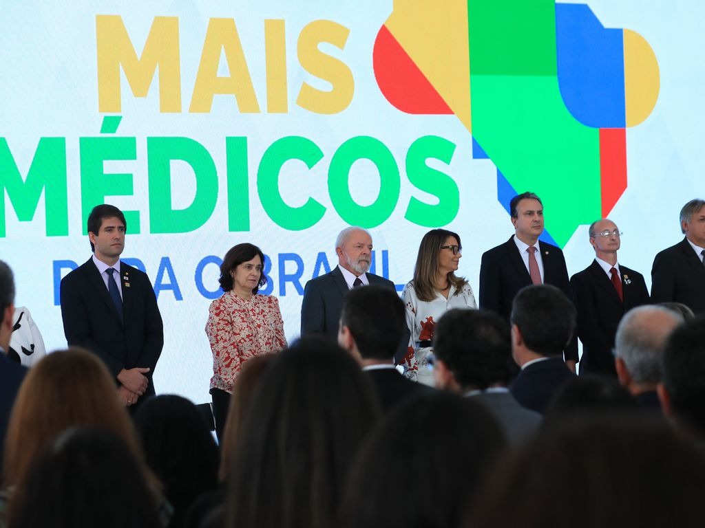 Relançamento do Programa Mais Médicos amplia acesso à saúde