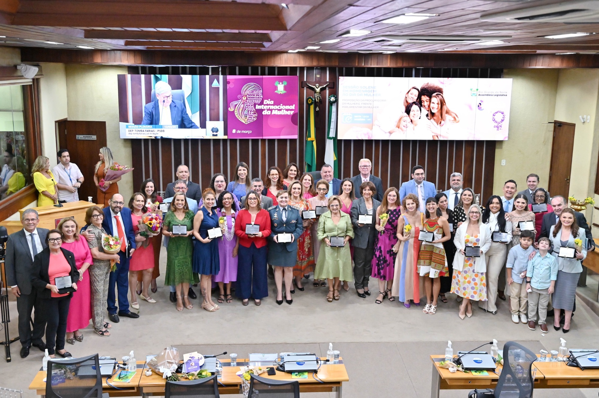 Legislativo promove solene em homenagem ao Dia Internacional da Mulher