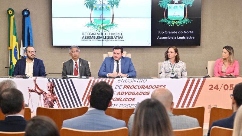 Encontro de Procuradores na ALRN debate leis de licitação e eleitoral