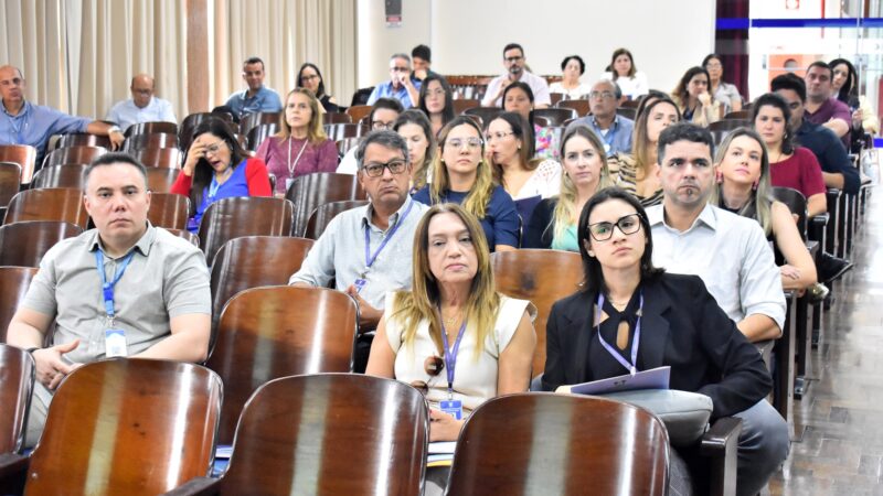 Assembleia reúne gestores para debater Plano de Gestão de Pessoas